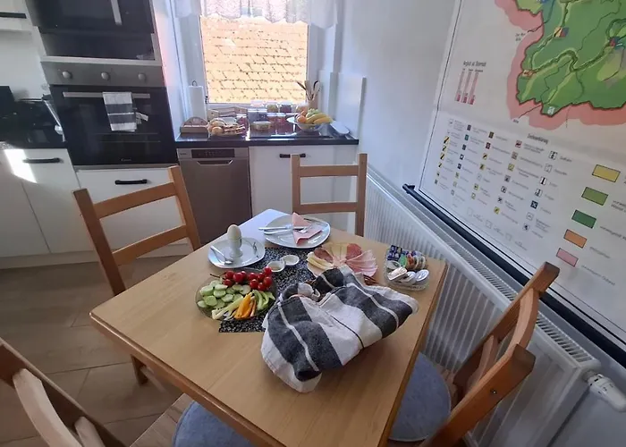 Fruehstueckspension Alte Volksschule Heinrichs Bei Weitra ベッド・アンド・ブレックファスト 3*